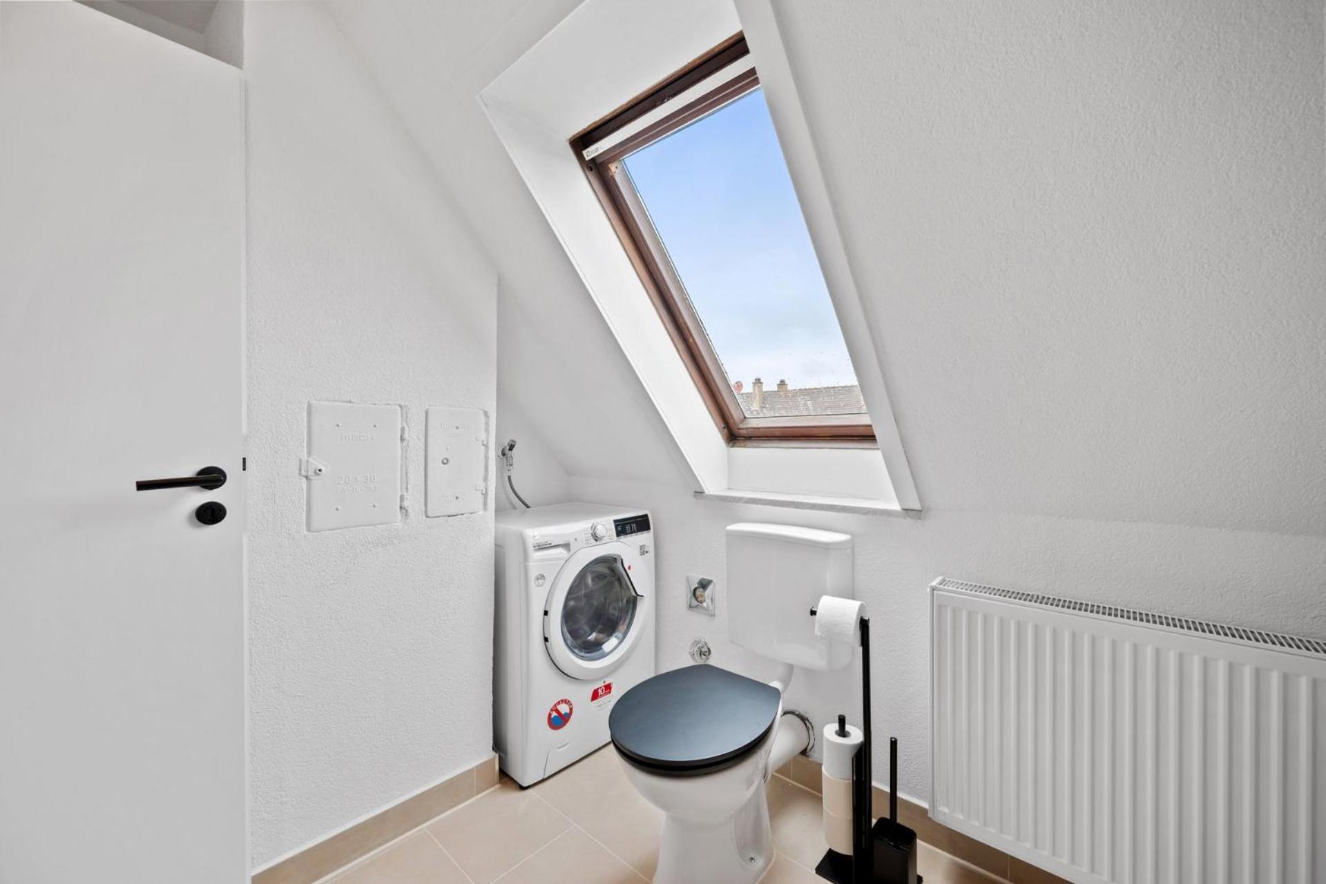Malu Rooms - Top Lage, Kostenloser Parkplatz, Klima, Netflix, 24H Checkin Ludwigsburg Exterior foto